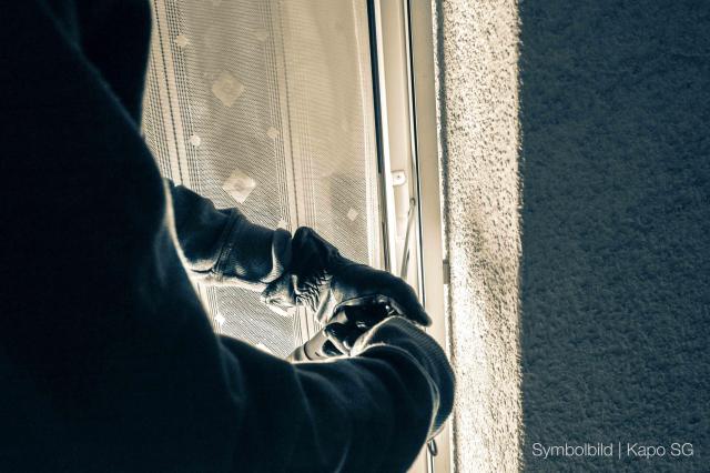 Einbruch in Wohnung am Dreilindenhang: Täterschaft flieht mit Schmuck – Sachschaden in Höhe von mehreren hundert Franken